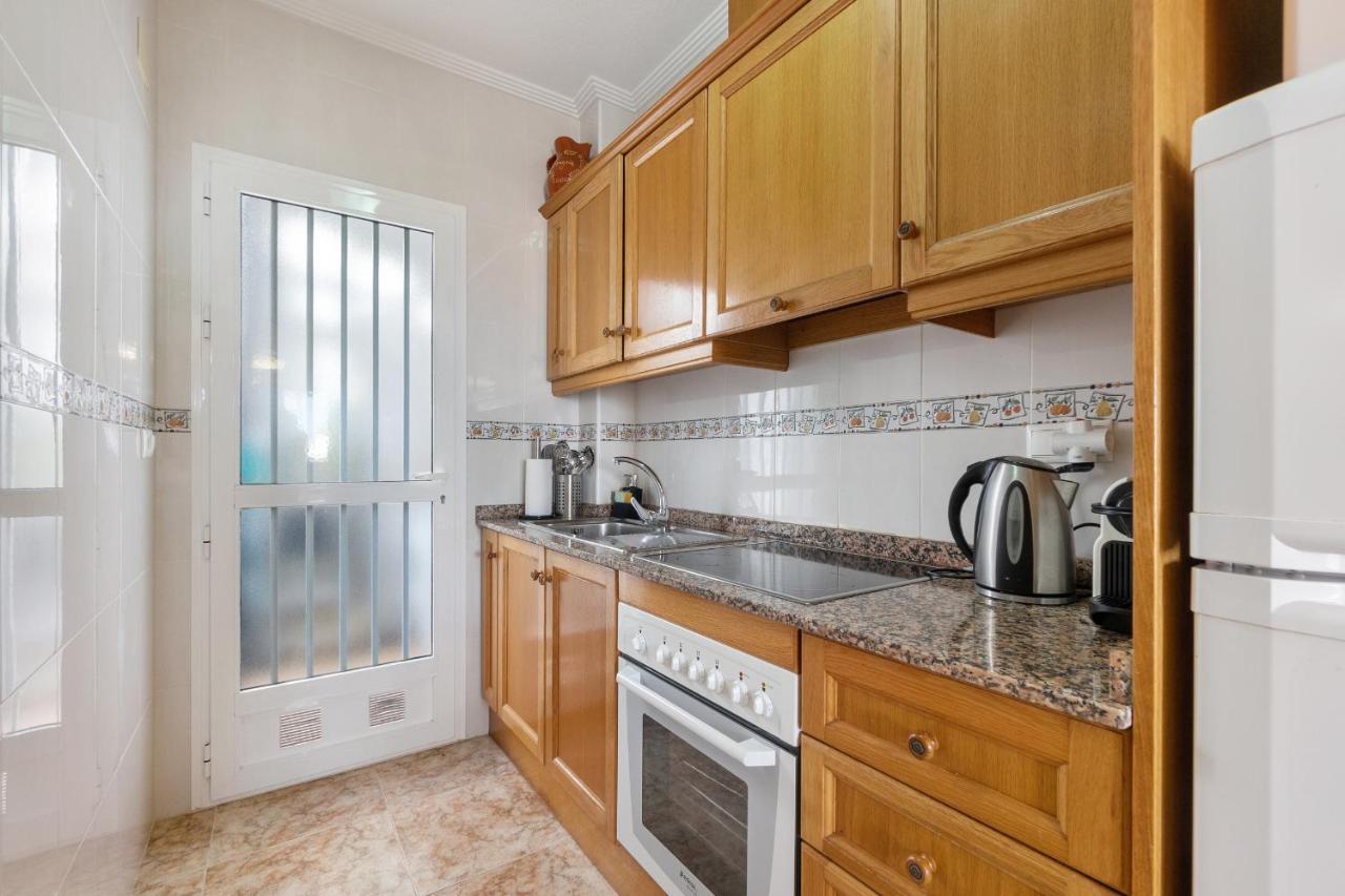 Cb Living - Homely Apartment Cinuelica, Punta Prima Dehesa de Campoamor  Exterior foto
