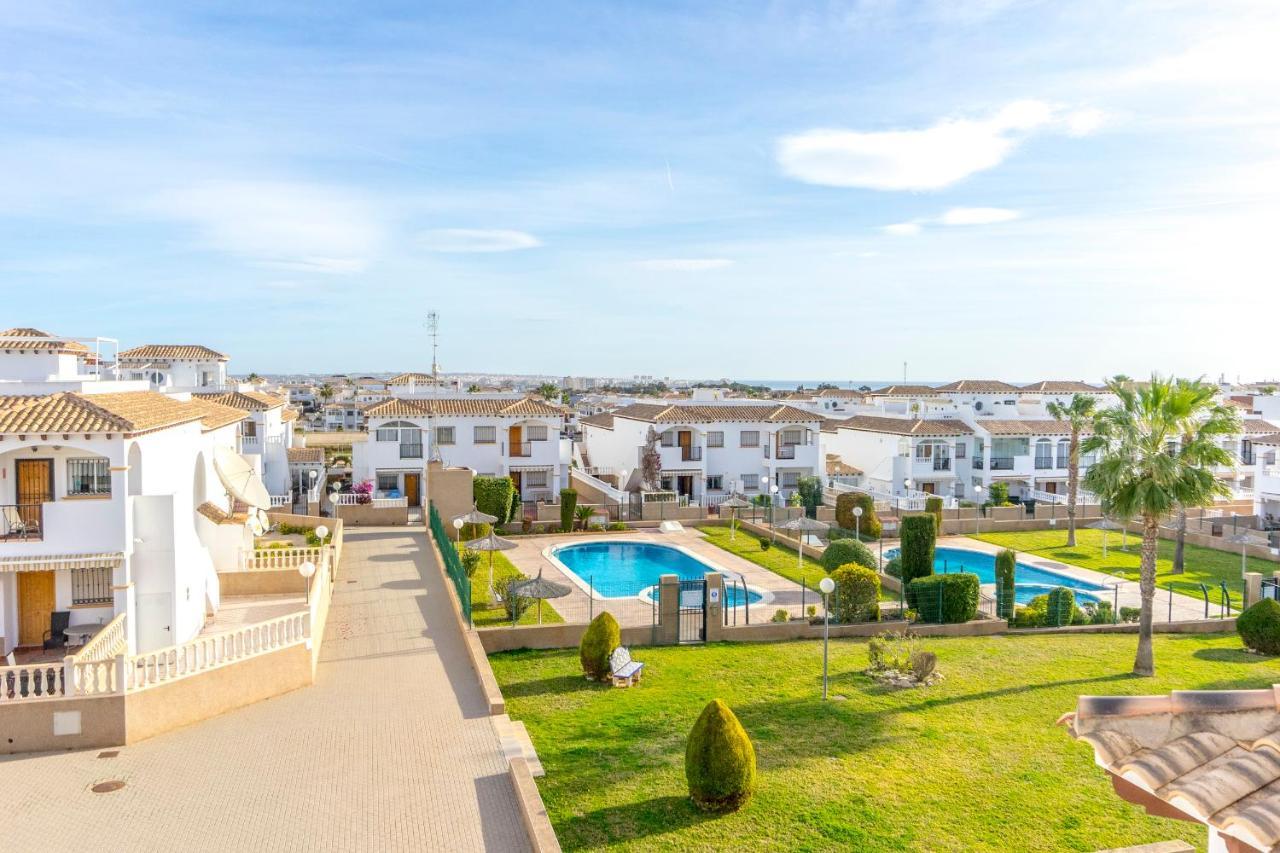 Cb Living - Homely Apartment Cinuelica, Punta Prima Dehesa de Campoamor  Exterior foto