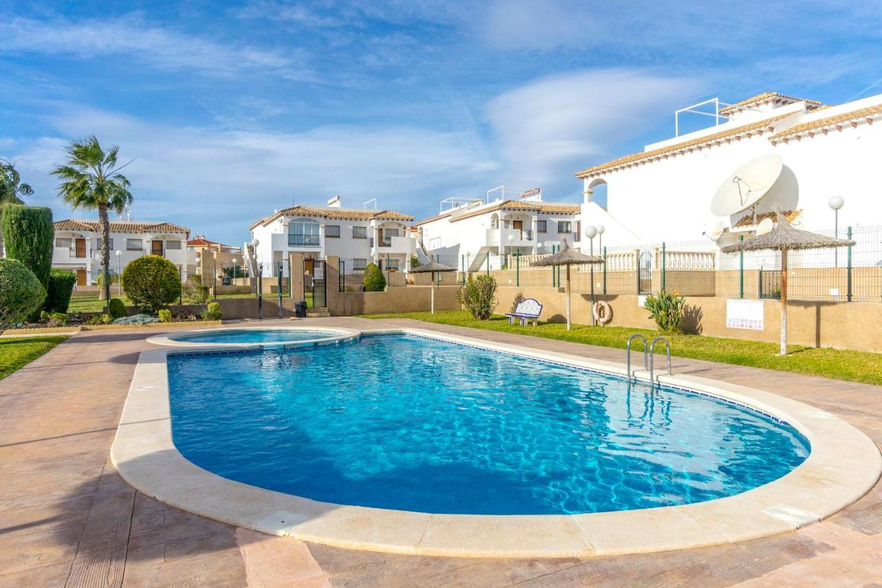 Cb Living - Homely Apartment Cinuelica, Punta Prima Dehesa de Campoamor  Exterior foto